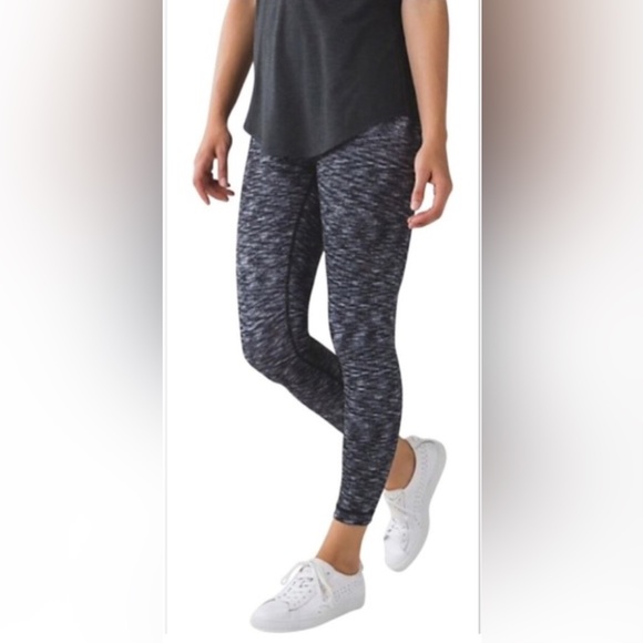 Lululemon Wunder Under Hi Rise Dramatic Static Size 4 - Picture 2 of 9